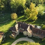 Domaine Swayoga Familiale De Charme Au Coeur De La Nature Pres De Sarlat Pour Quatre Personnes Gæstehus *