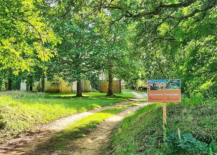 Domaine Swayoga Familiale De Charme Au Coeur De La Nature Pres De Sarlat Pour Quatre Personnes בית הארחה *